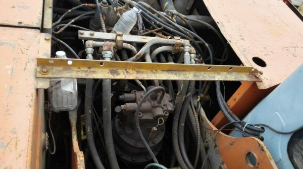 ขายรถแบ็คโค EX200-2 สภาพทำงานได้ บูมสวย เครื่องเดิม ปั๊มเดิม