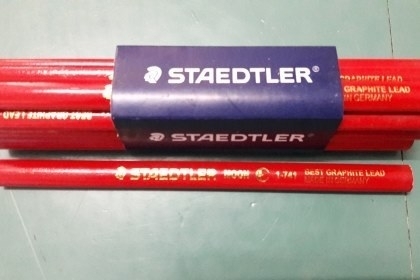 ขายดินสองานไม้เยอรมันเก่าเก็บแพ็ค 12ด้ามSTAEDTLER MOON Made in Germany.