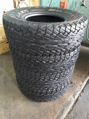 Falken Wildpeak AT 31/10.5/15 ปี 15 สภาพดีมาก 1ชุด