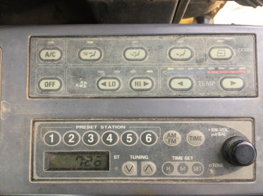 Komatsu PC128US-2EO ปี 2003 ใบแทร็คติดก้อนยาง นำเข้าจากญี่ปุ่น ราคาถูกครับ