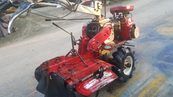 รถพรวนดิน สาดได้ พร้อมใช้งาน รหัสสินค้า B3 - 17