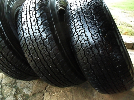 ยาง17กระบะสูง ดันล็อป 265-65-17ลงพื้นปี15 ดอกหนา1 ซม. (4เส้น 4,300) ยาง17กระบะสูง ดันล็อป 265-65-17ลงพื้นปี15 ดอกหนา1 ซม. (4เส้น 4,300)