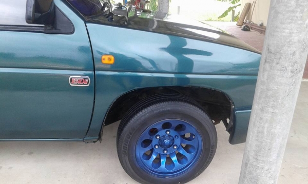 ืNISSAN  BIG-M  2.5  ปี 1995