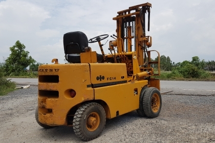 ขายด่วนรถยกKOMATSU FG15-10ยก1.5ตันเสาสุง3เมตรงากะดกได้ยางหน้าคู้นอกเพิ่งนำเข้ามายังไม่เคยใช้งานในเมืองไทยเลย ขายด่วนรถยกKOMATSU FG15-10ยก1.5ตันเสาสุง3เมตรงากะดกได้ยางหน้าคู้นอกเพิ่งนำเข้ามายังไม่เคยใช้งานในเมืองไทยเลย