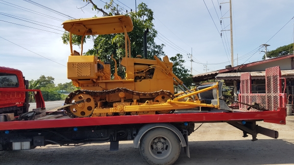 ขายด่วนรถแทรกเตอร์ดันดินมิสซูBD2Fรถนอกสถาพดีเพิ่งนำเข้ามาใหม่ยังไม่เคยใช้งานในเมืองไทยเลย ขายด่วนรถแทรกเตอร์ดันดินมิสซูBD2Fรถนอกสถาพดีเพิ่งนำเข้ามาใหม่ยังไม่เคยใช้งานในเมืองไทยเลย