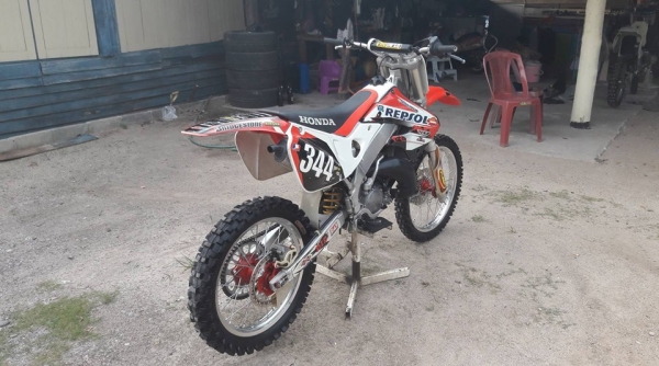 1999 cr125 1999 cr125