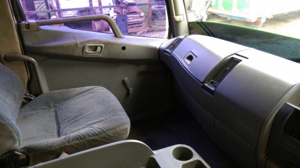 ขายรถบรรทุกสิบล้อดัมพ์ Mitsubishi M6 เครื่องเดิม 260 แรง 2 เพลา ปี 48 กระบะดัมพ์สามมิตร เครื่องดี คัทซีสวย ทะเบียนพร้อม