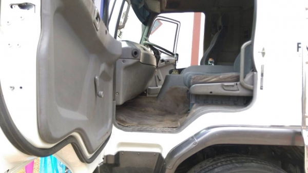 ขายรถบรรทุกสิบล้อดัมพ์ Mitsubishi M6 เครื่องเดิม 260 แรง 2 เพลา ปี 48 กระบะดัมพ์สามมิตร เครื่องดี คัทซีสวย ทะเบียนพร้อม