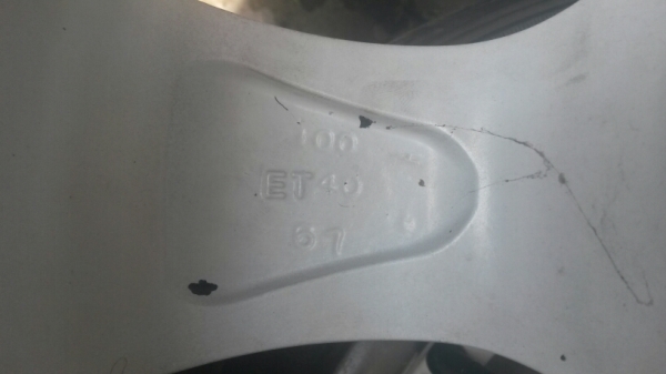 ล้อแม็ก japan 16 4รู รถเก๋ง พร้อมยาง 3 วง ไม่ดุ้งไม่แตกไม่ร้าว