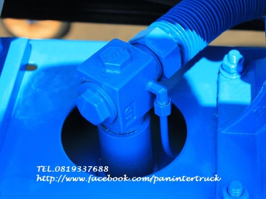 * สินค้าใหม่แกะกล่อง*เครื่องปั๊มลมMZB: M2090-300 /ขนาด 300 ลิตร มอเตอร์ 3 สาย (ไฟ3เฟส โรงงาน) 2สูบ /5.5 แรง /380V. ราคาเพียง 27,500 บาท สนใจติดต่อ 0819337688 * สินค้าใหม่แกะกล่อง*เครื่องปั๊มลมMZB: M2090-300 /ขนาด 300 ลิตร มอเตอร์ 3 สาย (ไฟ3เฟส โรงงาน) 2สูบ /5.5 แรง /380V. ราคาเพียง 27,500 บาท สนใจติดต่อ 0819337688