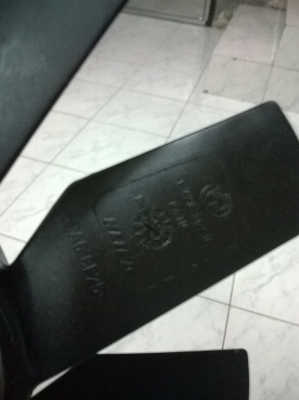 ขายใบพัดลมหน้าเครือง m20 2500 6สูบ สภาพok ราคา700 โทร0924462525โส กทม