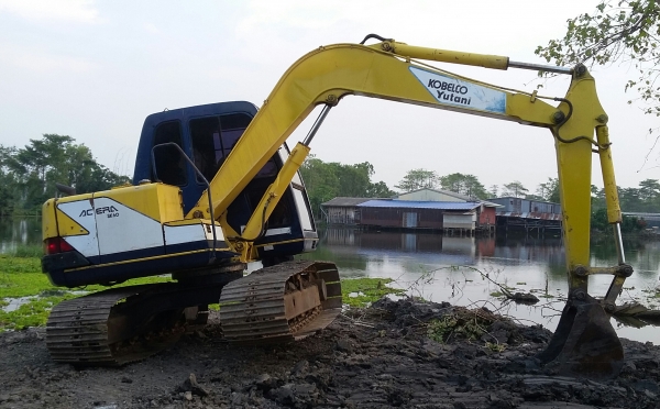 ขาย SK 60 M 3  ไฟฟ้าครบทุกจุด แอร์ครบ ใบแทรกใหญ่ ระบบดีมากช่วงล่างเต็ม