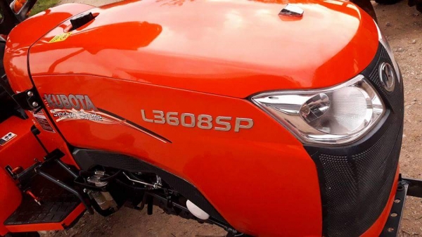 ขายรถไถคูโบต้า  KUBOTA   L 3608SP พร้อม ผาน 6X22