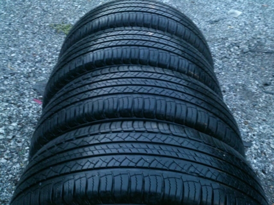 ขายแม็ก HONDA ACCORD 5รู114 พร้อมยางมิชลิน ปี11 ดอกยางเต็มเท่ากันใช้งานน้อย ถูกๆ จำนวน 1 ชุด