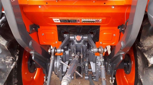 ขายรถไถคูโบต้า KUBOTA L 3608SP พร้อมชุดใบมีดดันหน้าคานล่าง ผาน 4X22 ขายรถไถคูโบต้า KUBOTA L 3608SP พร้อมชุดใบมีดดันหน้าคานล่าง ผาน 4X22