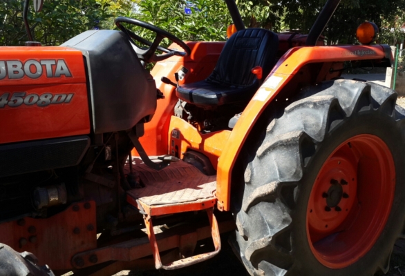 คูโบต้า L4508Di 45แรงปี52ครับ