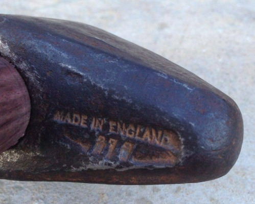 ขายค้อนทุบงานโบราณอังกฤษหนักรวมด้าม1.1กิโลกรัม Made in England.เก่าด้ามไม้มงคลสวยงาม