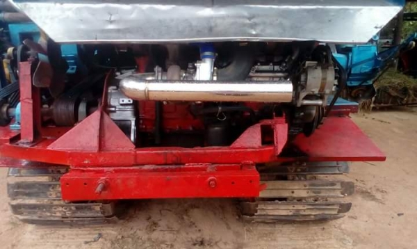 ขายรถเกี่ยวข้าว ไทยเส็งยนต์ อุ้ม2.5ตัน เครื่องHINO 210เทอร์โบ ช่วงล่างดี ปั้มดี สภาพพร้อมลุยงาน ราคา440,000 สนใจโทร 090-8588220คุณนะ 093-3258446คุณบิว หรือเข้าดูสินค้าอื่นๆได้ที่ www.narong2truck.com หรือ www.truck.in.th/498 หรือเพจFacebook ณรงค์ ซื้อขายร