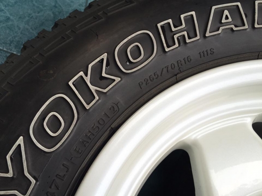 ขายล้อ16x8 off 0 พร้อมยางYokohama A/T-s 265/70/16