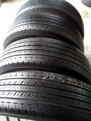 205/70R15   BRIDGESTONE DURAVIS R611  ชุด 4 เส้น  tel. 081-427-3941