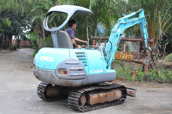 ขายแบคโฮ KOBELCO SK20(ปั้มนิ้ว)(คอนโทลน้ำมัน)(ลายหัวแย๊ก) ครบๆ สวยเดิมจากญี่ปุ่น ทำงานสมบูรณ์ทุกระบบ รับรองไม่ผิดหวัง 265,000 เท่านั้น!!