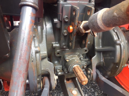 ขายรถไถคูโบต้า L4708 4WD2เพลา สภาพนางฟ้า ใช้งาน 600 ชั่วโมง อุปกรณ์ใบมีดดันหน้า+โลเตอร์รี ราคา 398,000 บาท สนใจติดที่เบอร์ 081-9136451 ค่ะ หรือ ขอดูรูปเพิ่มเติมทาง line:bow6451 ค่ะ