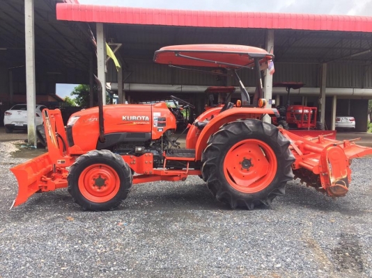 ขายรถไถคูโบต้า L4708 4WD2เพลา สภาพนางฟ้า ใช้งาน 600 ชั่วโมง อุปกรณ์ใบมีดดันหน้า+โลเตอร์รี ราคา 398,000 บาท สนใจติดที่เบอร์ 081-9136451 ค่ะ หรือ ขอดูรูปเพิ่มเติมทาง line:bow6451 ค่ะ