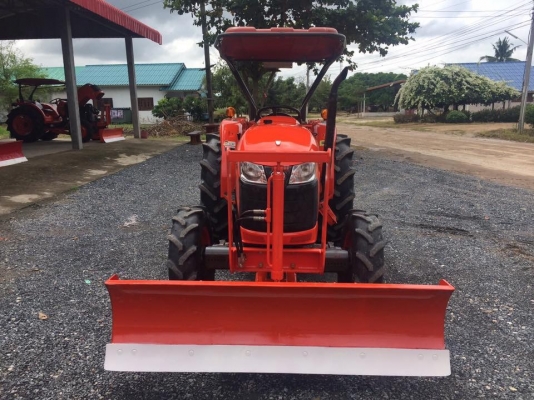 ขายรถไถคูโบต้า L4708 4WD2เพลา สภาพนางฟ้า ใช้งาน 600 ชั่วโมง อุปกรณ์ใบมีดดันหน้า+โลเตอร์รี ราคา 398,000 บาท สนใจติดที่เบอร์ 081-9136451 ค่ะ หรือ ขอดูรูปเพิ่มเติมทาง line:bow6451 ค่ะ