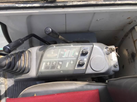 ขาย รถแบคโฮ KOMATSU PC40-7 เก๋ง เก่าญี่ปุ่นแท้ โทร.090-986-2521 อ๊อบ