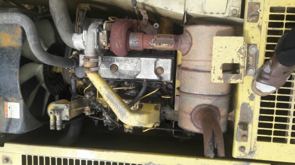 ขาย Komatsu Pc120-6 สภาพสวยพร้อมใช้ ต่อคุณอ๊อฟพิจิตร086-737-9991 ขาย Komatsu Pc120-6 สภาพสวยพร้อมใช้ ต่อคุณอ๊อฟพิจิตร086-737-9991