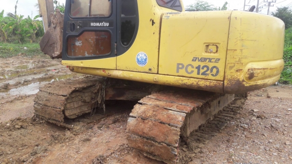 ขาย Komatsu Pc120-6 สภาพสวยพร้อมใช้ ต่อคุณอ๊อฟพิจิตร086-737-9991