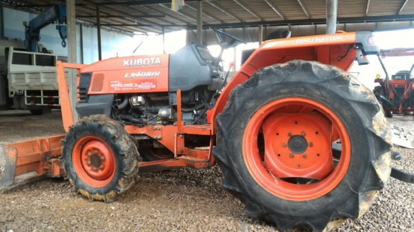 ขายรถไถ KUBOTA L3408 DI พร้อมดันหน้า 195,000 สนใจโทรสอบถามได้ครับ DC Tractor Rayong 0818618678,0899347475 https://www.facebook.com/DC-Tractor-Rayong-3071545327…/shop… id line=081-8618678 id line=089-9347475 มีรถขนส่งบริการทั่วไทย ขายรถไถ KUBOTA L3408 DI พร้อมดันหน้า 195,000 สนใจโทรสอบถามได้ครับ DC Tractor Rayong 0818618678,0899347475 https://www.facebook.com/DC-Tractor-Rayong-3071545327…/shop… id line=081-8618678 id line=089-9347475 มีรถขนส่งบริการทั่วไทย