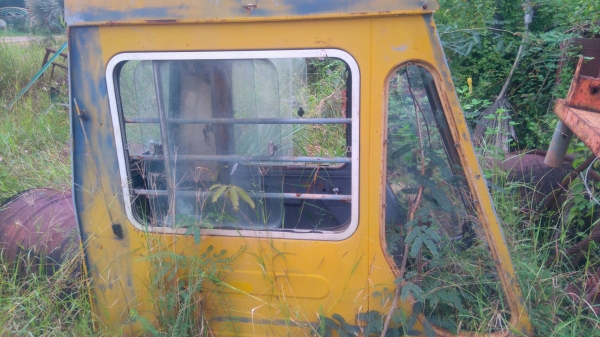 ขายด่วน. หัวเก่งรถแม้คโครขาย 15000 ขายด่วน. หัวเก่งรถแม้คโครขาย 15000