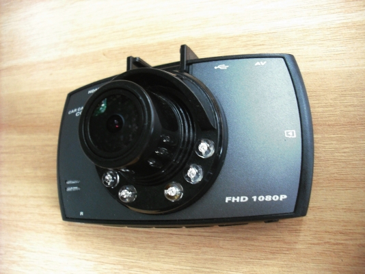 HD DVR Car กล้องวงจรปิดติดรถยนต์ Full HD อินฟราเรด 6 ดวง (สีดำ)