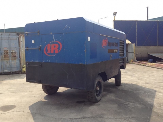 เครื่องลม Compressor Ingersoll-rand 21 bar รุ่น/Model:21215 เลขถัง/S/no:SCZ21215F5Y861208 ปี/2005 From U.S.A
