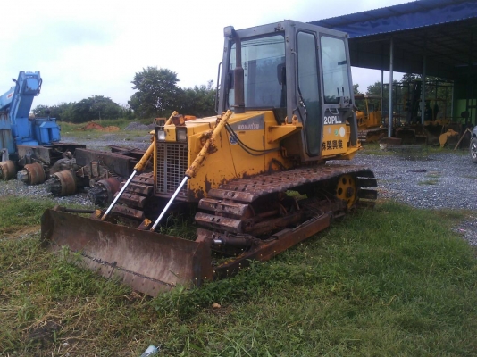 ขายแทรกเตอร์D2-7เก๋งแอร์เก่านอก สภาพสวยพร้อมใช้ติดตอคุณอ๊อฟพิจิตร086-737-9991 ขายแทรกเตอร์D2-7เก๋งแอร์เก่านอก สภาพสวยพร้อมใช้ติดตอคุณอ๊อฟพิจิตร086-737-9991