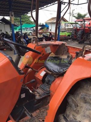 รถไถคูโบต้ามือสองราคาถูก เก่าไทย L2602 แถมอุปกรณ์ 2 ชิ้น ใบดันหน้า+โรตารี่