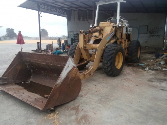 ขายรถตักKOMATSU 515  เครื่อง6BD1 พร้อมใช้งาน อยู่ลพบุรีราคา355,000บ. สนใจติดต่อ 0835601591 หรือ 0903494058