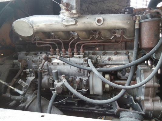 ขายรถตักKOMATSU 515  เครื่อง6BD1 พร้อมใช้งาน อยู่ลพบุรีราคา355,000บ. สนใจติดต่อ 0835601591 หรือ 0903494058