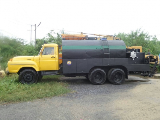 รถสเปร์ยางถังดิแรฟฟอร์ด ของอังกฤษ พร้อมใช้งาน รถสเปร์ยางถังดิแรฟฟอร์ด ของอังกฤษ พร้อมใช้งาน