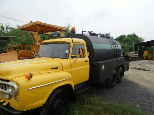 รถสเปร์ยางถังดิแรฟฟอร์ด ของอังกฤษ พร้อมใช้งาน รถสเปร์ยางถังดิแรฟฟอร์ด ของอังกฤษ พร้อมใช้งาน