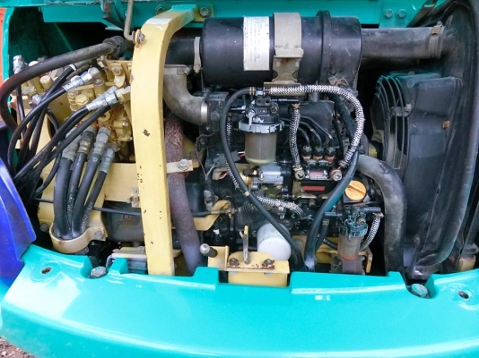 KOMATSU 30-7E <มีหัวกระแทกในตัวพร้อม><มีVDOให้ชม>รถเก่านอกมีเอกสาร☎️ติดต่อ 085-5632278 (ราคาต่อรองได้)