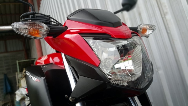 CB300f 2015 สีแดงสด รถบ้านใช้งานน้อย แต่งพอสวยงาม ต่อรองได้ครับ