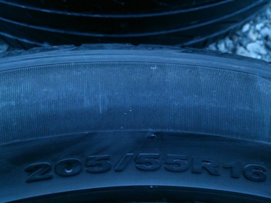 ขายแม็ก HONDA  CIVIC 5รู114  ยาง205/55R16 HANKOOK ปี12 ดอกยางเต็มสวยๆ จำนวน1 ชุด