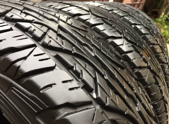 ยาง All Dunlop 245 70 16 ปี15 ดอกเต็ม ใช้ยาว ราคาไม่แพง