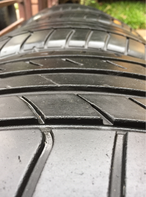 ยาง Dunlop 245 35 20 พร้อมใช้งาน ราคาไม่แพง ยาง Dunlop 245 35 20 พร้อมใช้งาน ราคาไม่แพง