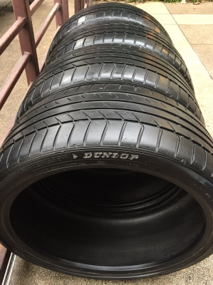 ยาง Dunlop 245 35 20 พร้อมใช้งาน ราคาไม่แพง ยาง Dunlop 245 35 20 พร้อมใช้งาน ราคาไม่แพง