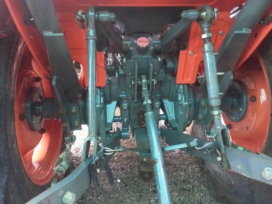 คูโบต้า L3608 4 WD ใบมีด