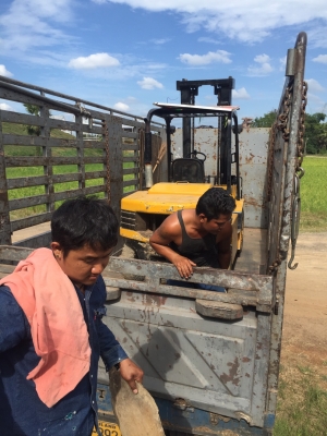 ขายโฟคลิฟท์5ตันน้ำหนักรถ6555กิโลราคา220,000ครับ ขายโฟคลิฟท์5ตันน้ำหนักรถ6555กิโลราคา220,000ครับ