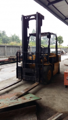 ขายโฟคลิฟท์5ตันน้ำหนักรถ6555กิโลราคา220,000ครับ ขายโฟคลิฟท์5ตันน้ำหนักรถ6555กิโลราคา220,000ครับ